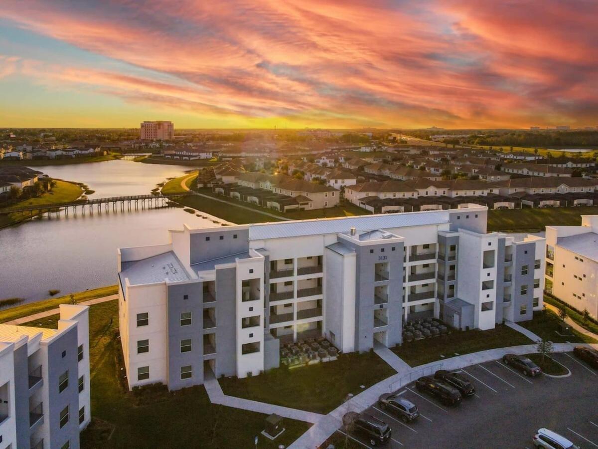 Terrific Thematic Lakeview 2B With 2 Clubhouses Киссимми Экстерьер фото